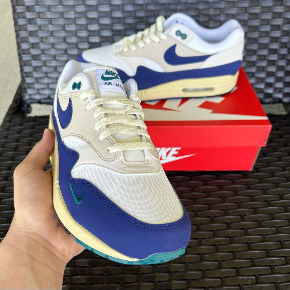 NIKE AIR MAX 1 ATHLETIC DEPARTMENT MIDNIGHT NAVY - MENS 8.5 / WOMENS 10 - Picture 2 of 5